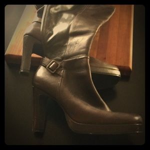 Skechers  boots brown 8 1/2